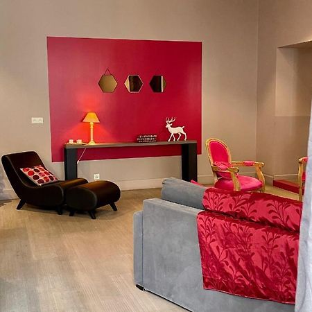Le Show Room Auxerre Zewnętrze zdjęcie