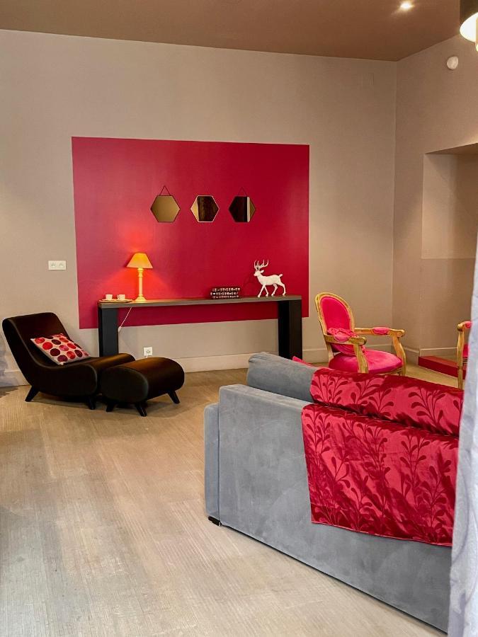 Le Show Room Auxerre Zewnętrze zdjęcie